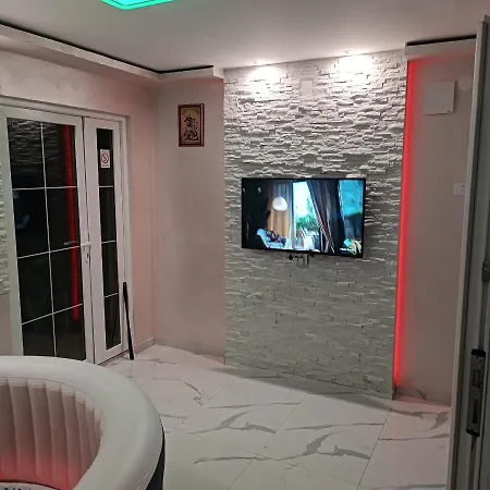 Rb 1 Apartment