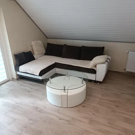 Rb 1 Apartment *